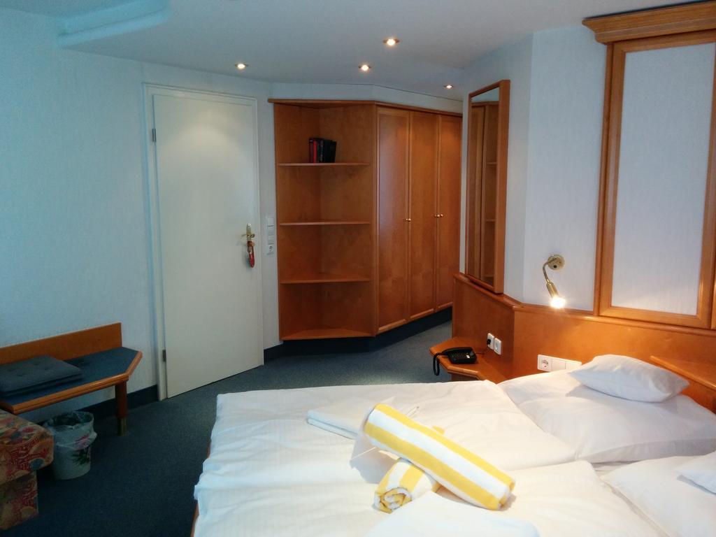 Wellness Hotel Garni Krone Baiersbronn Εξωτερικό φωτογραφία